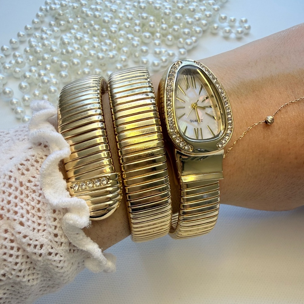 Serpenti Watch Gold and Silver Watch with Bracelet Set - Picture 3 of 5